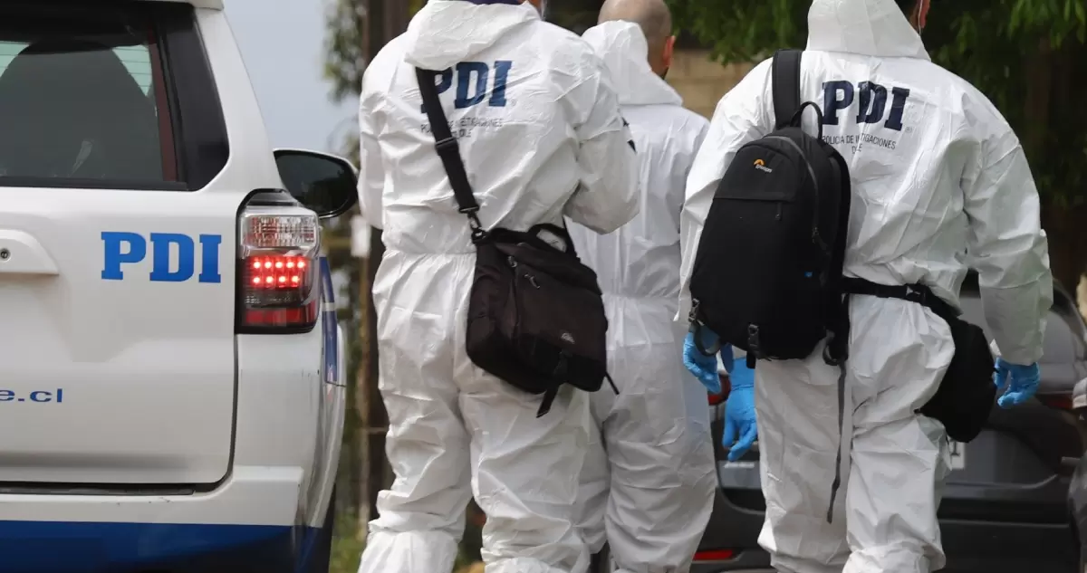 Hombre es asesinado por arma corto punzante tras riña en plaza de La Granja