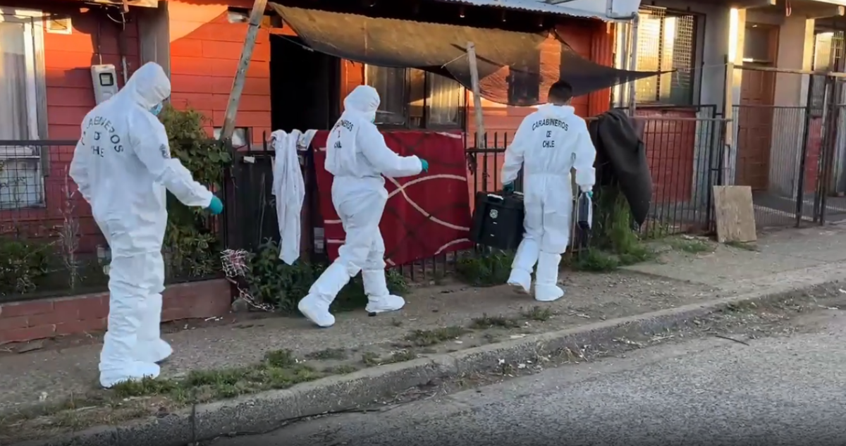 https://media.biobiochile.cl/wp-content/uploads/2025/12/homicidio-valdivia.png