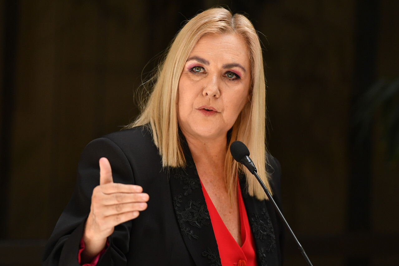 Jiles a Kast: “Si se le ocurre dejar libre a Krassnoff, vamos a tener un problema”