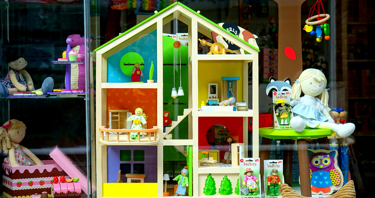 Familias gastan menos: En previa a Navidad, reportan caída de venta de juguetes en Argentina