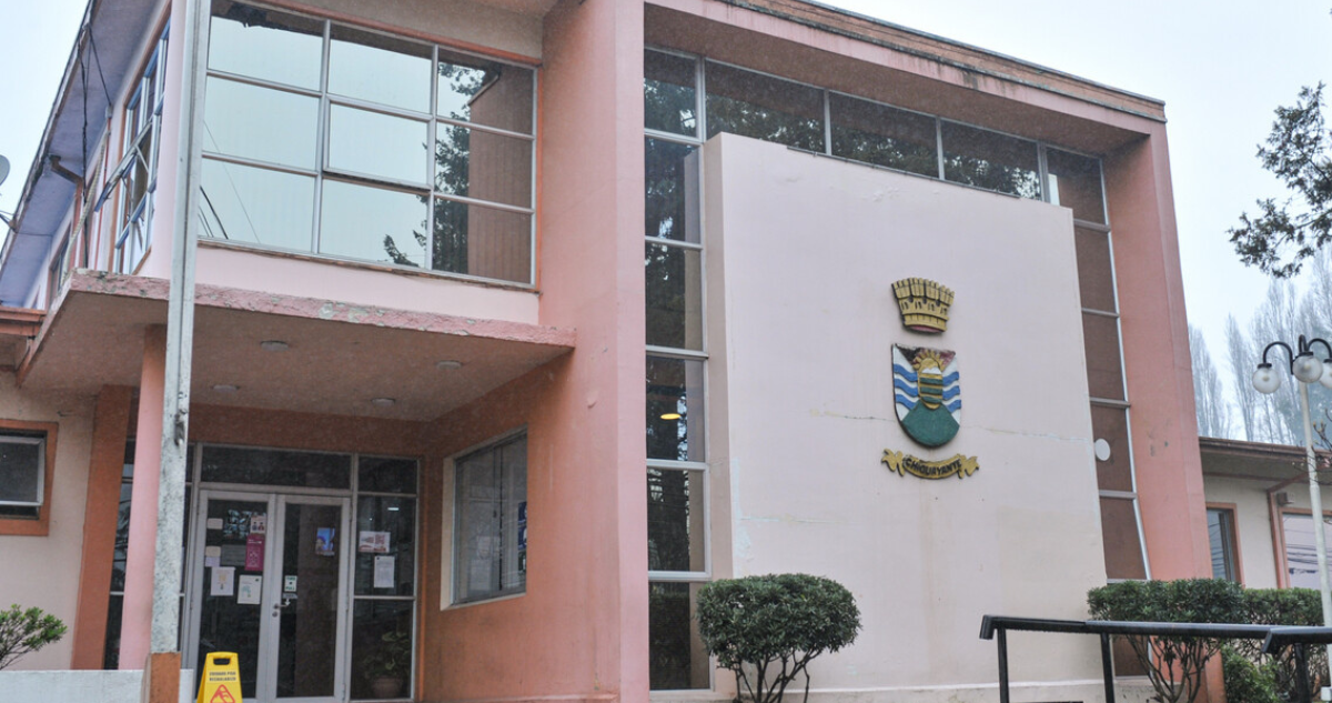 Justicia condena a Municipalidad de Chiguayante por acoso laboral y ordena pagar $10 millones