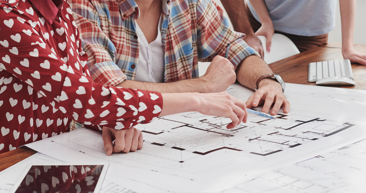 Foto de contexto de estudiantes de Arquitectura