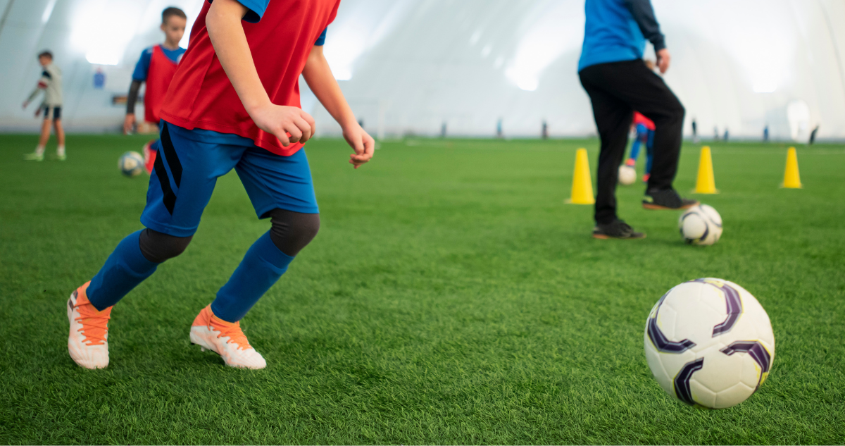 Imagen de contexto de fútbol infantil