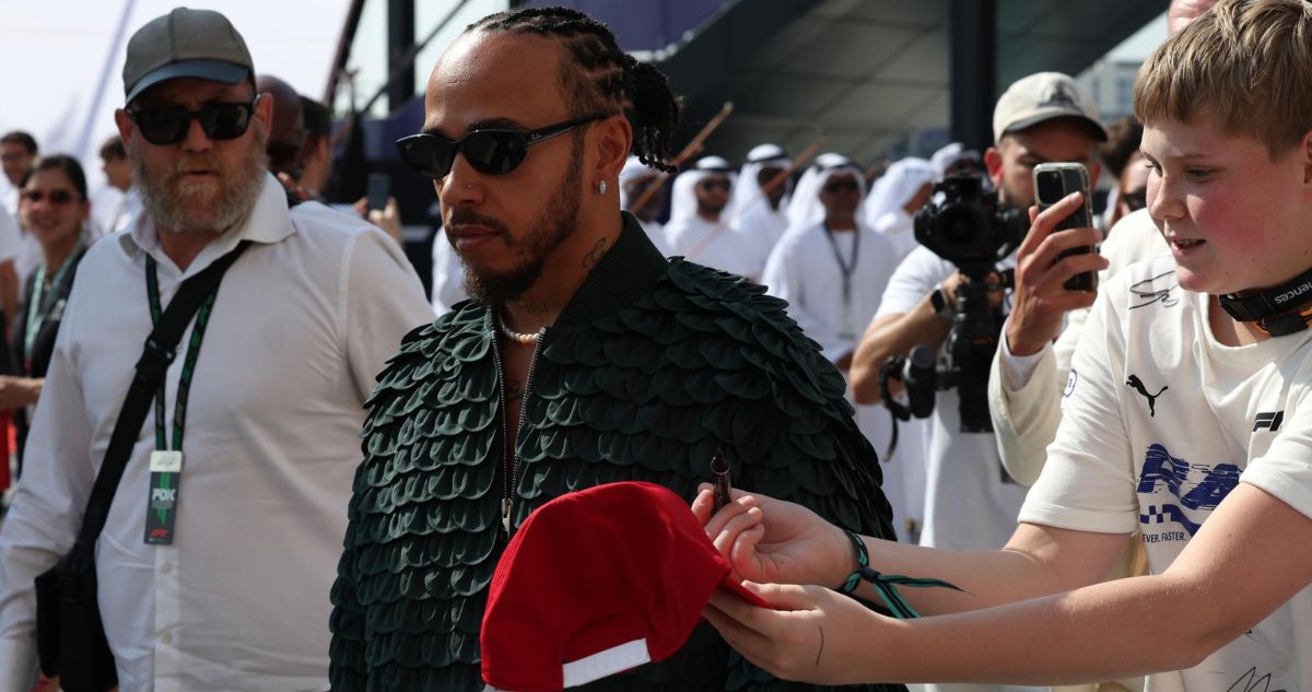 Lewis Hamilton asegura que quiere continuar en la F1 pese a temporada con malos resultados
