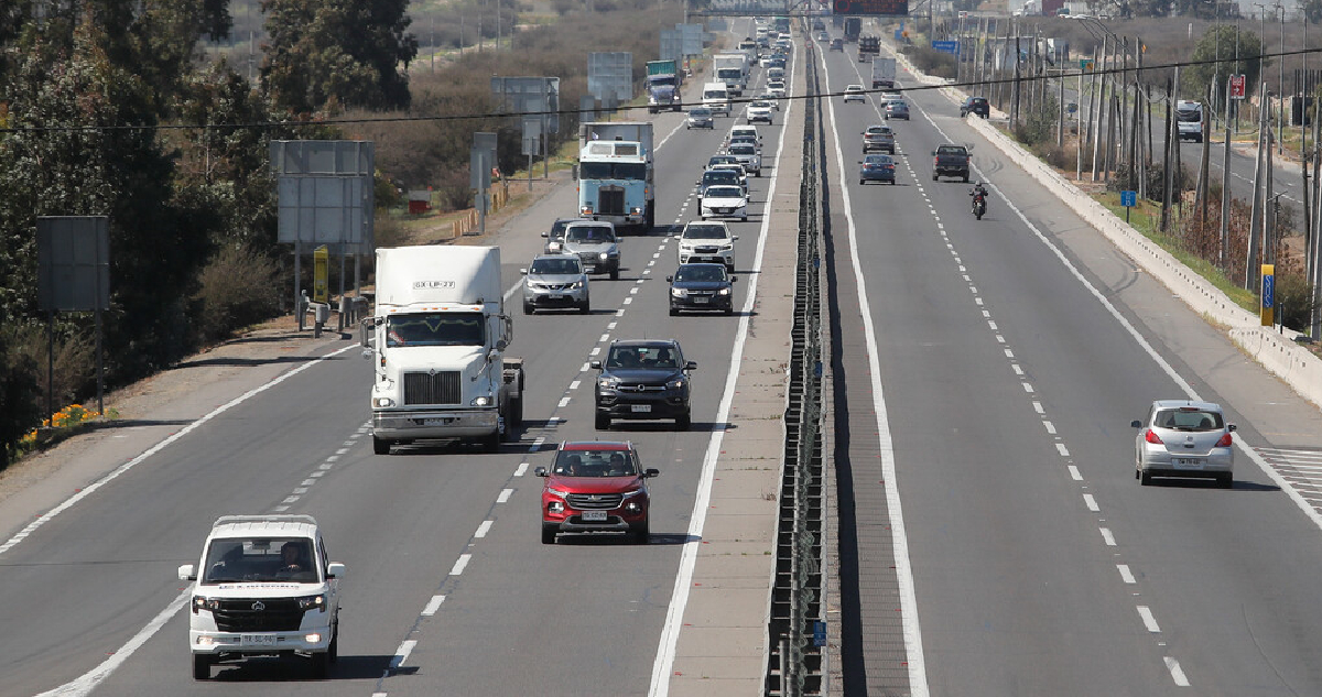 Los costos del transporte cayeron en noviembre tras dos meses casi consecutivos de alzas
