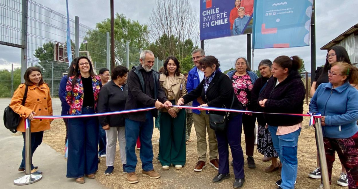 Minvu inaugura obras de Mejoramiento Lumínico en el Barrio Renacer de Rayenantu, Santa Juana