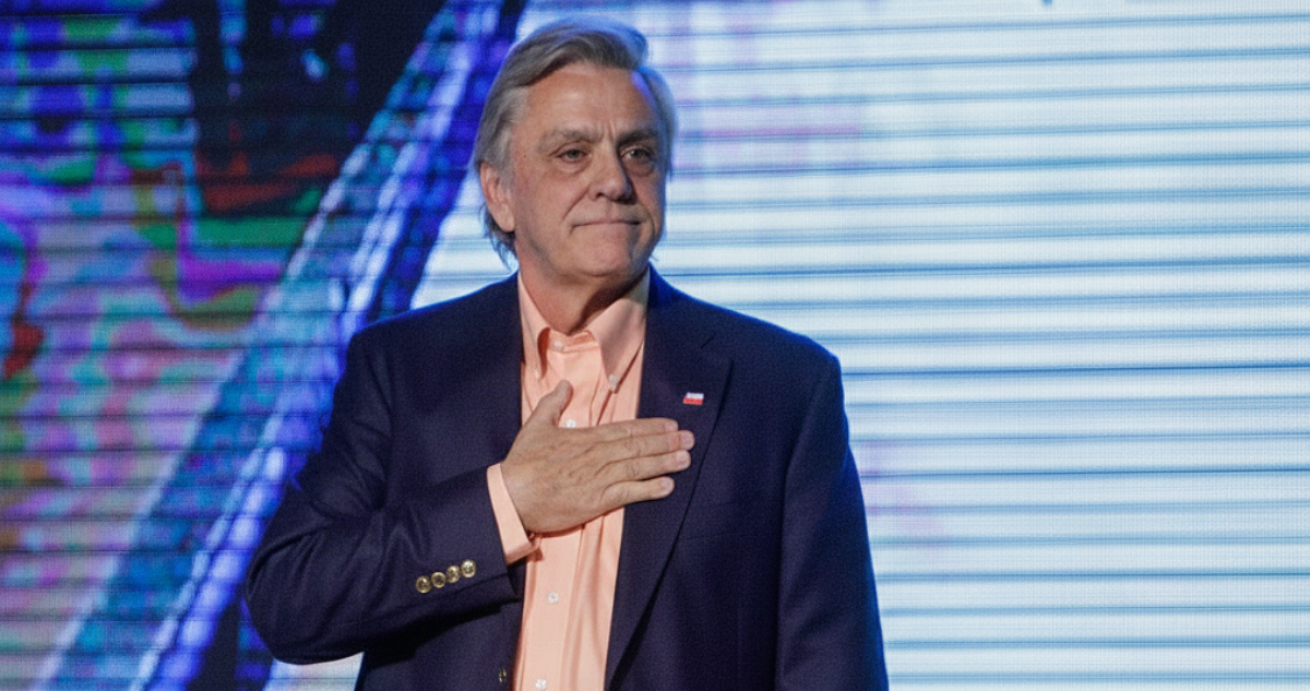 Pablo Longueira: "José Antonio Kast es muy parecido a la forma que tenía Jaime Guzmán"