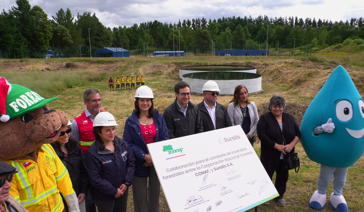 Habilitan dos piscinas con agua saneada para el combate de incendios forestales en Los Lagos

