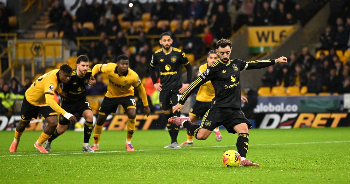 Manchester United goleó y se recuperó en la Premier League.