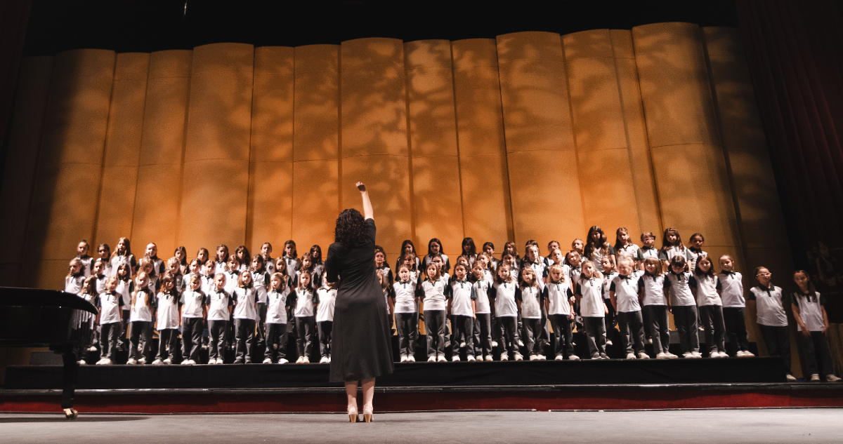 Municipal de Santiago culmina su programa ‘Crece Cantando’ con más de 4.500 participantes