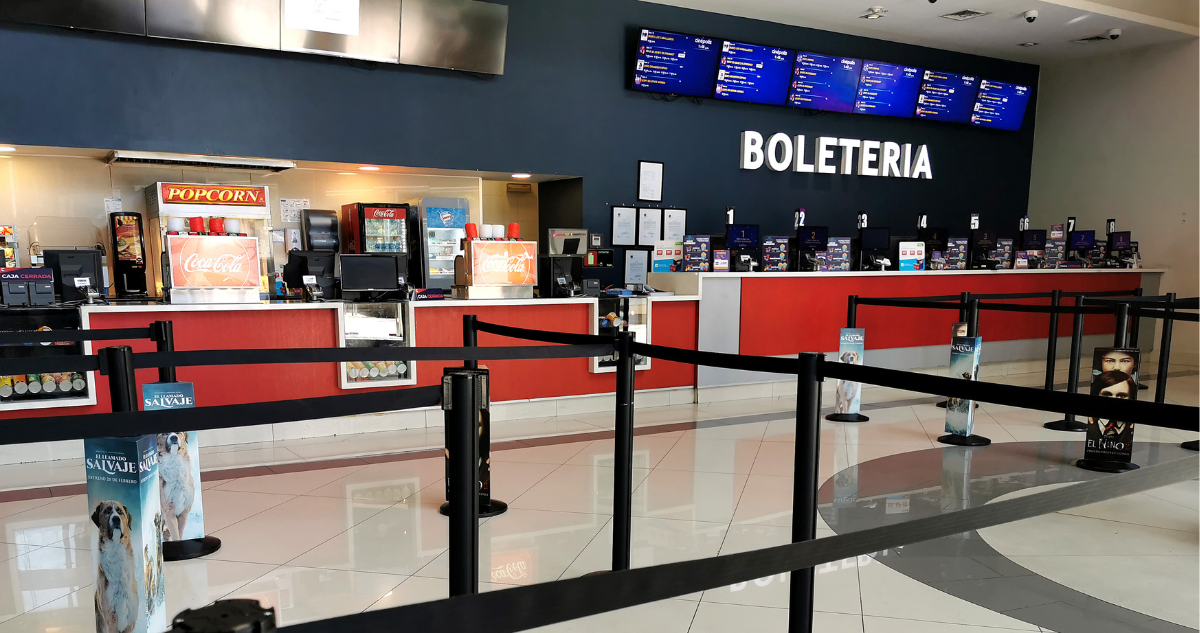 Revisa qué comercios pueden abrir hoy 25 de diciembre durante el feriado: cines, restaurantes y más