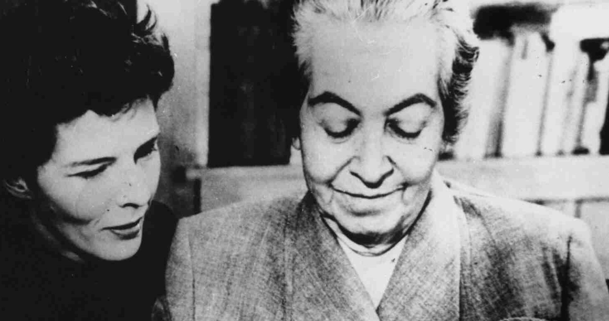 Regalarán 100 mil libros de Gabriela Mistral en metros y plazas de Chile: revisa cómo adquirir uno