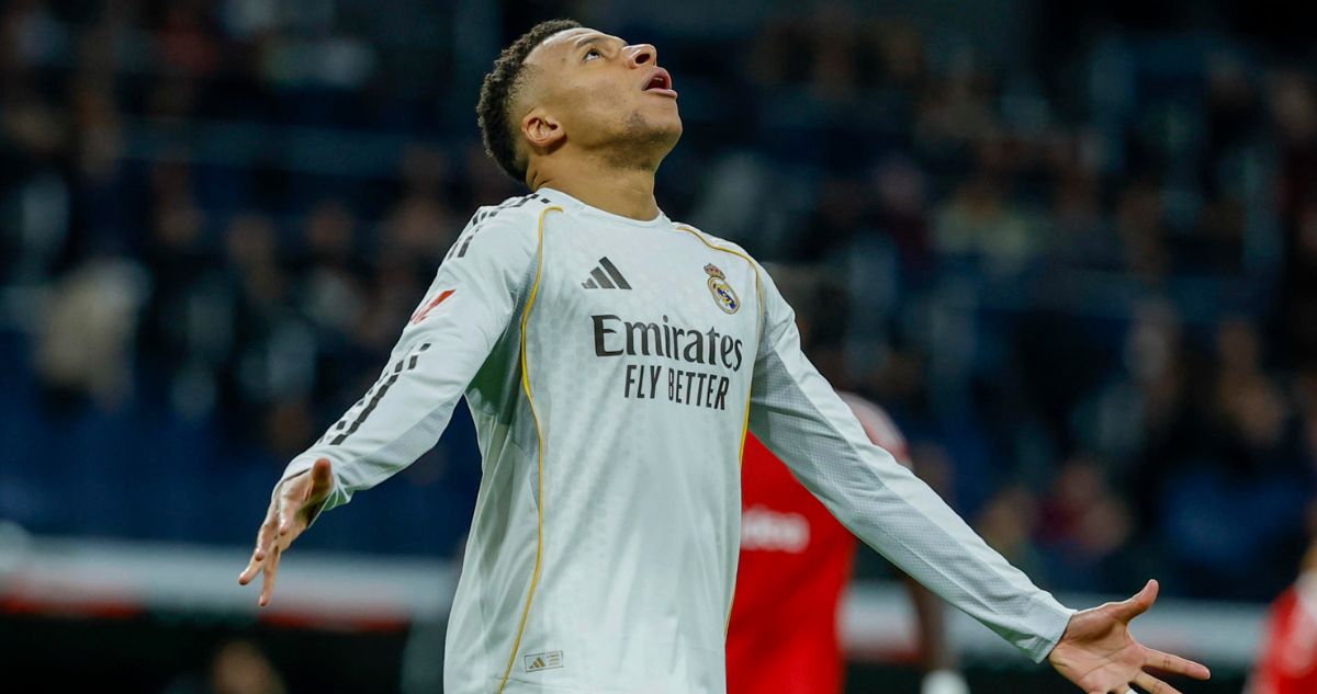 Policía que recibió 60.000 euros de Kylian Mbappé fue sancionado en Francia.