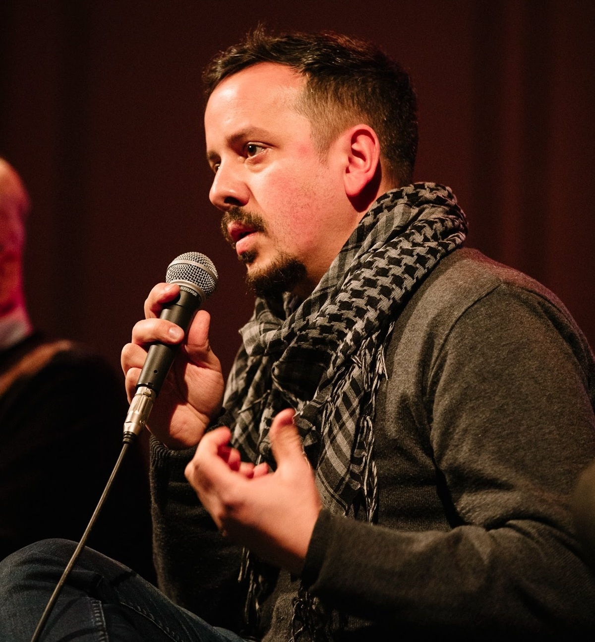 Santiago Caruso en teatro aula magna