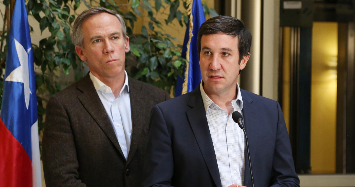 UDI advierte que recurrirá al TC si es que norma de amarre de funcionarios públicos logra aprobarse