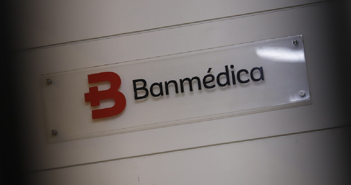 Confirma venta de Banmédica en Chile con la que estadounidense UnitedHealth sella salida de la región