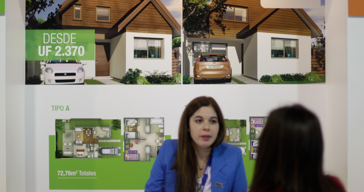 Por “tormenta perfecta”: Comprar una vivienda en Chile exige hoy 40% más de ingresos que hace 5 años