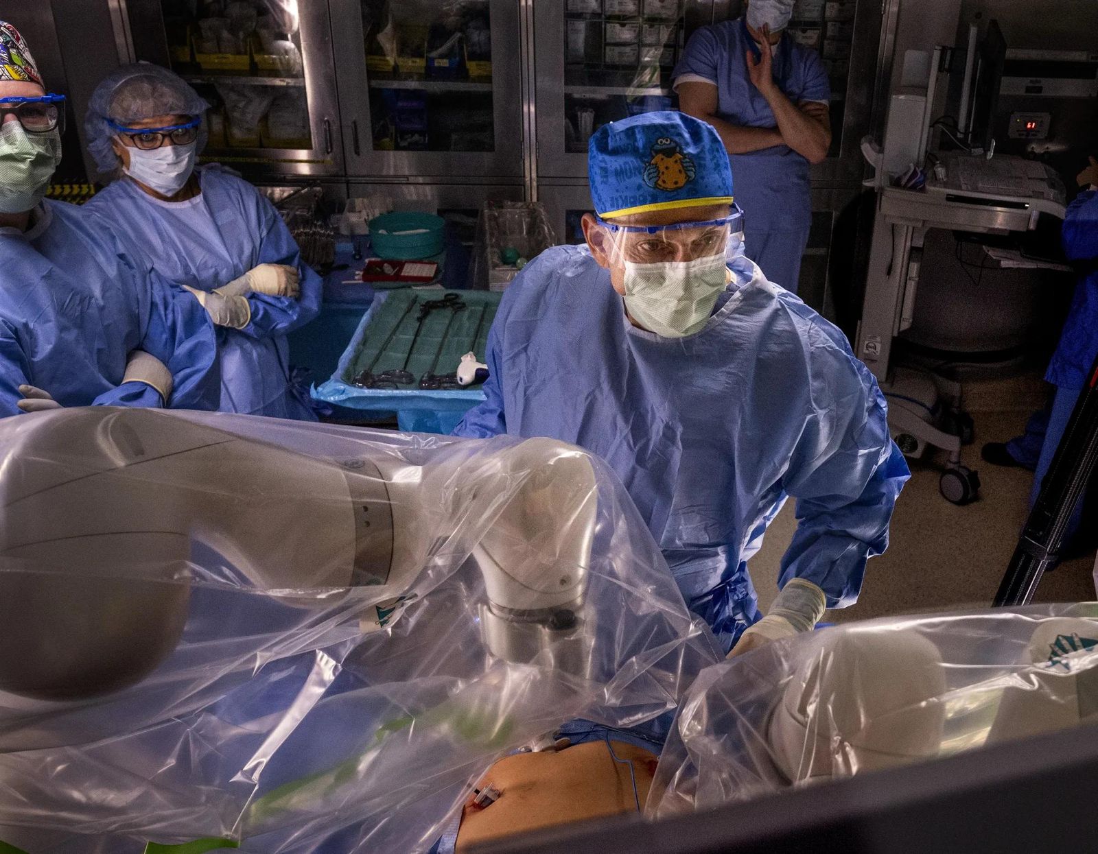 Sistema robótico chileno para cirugías poco invasivas