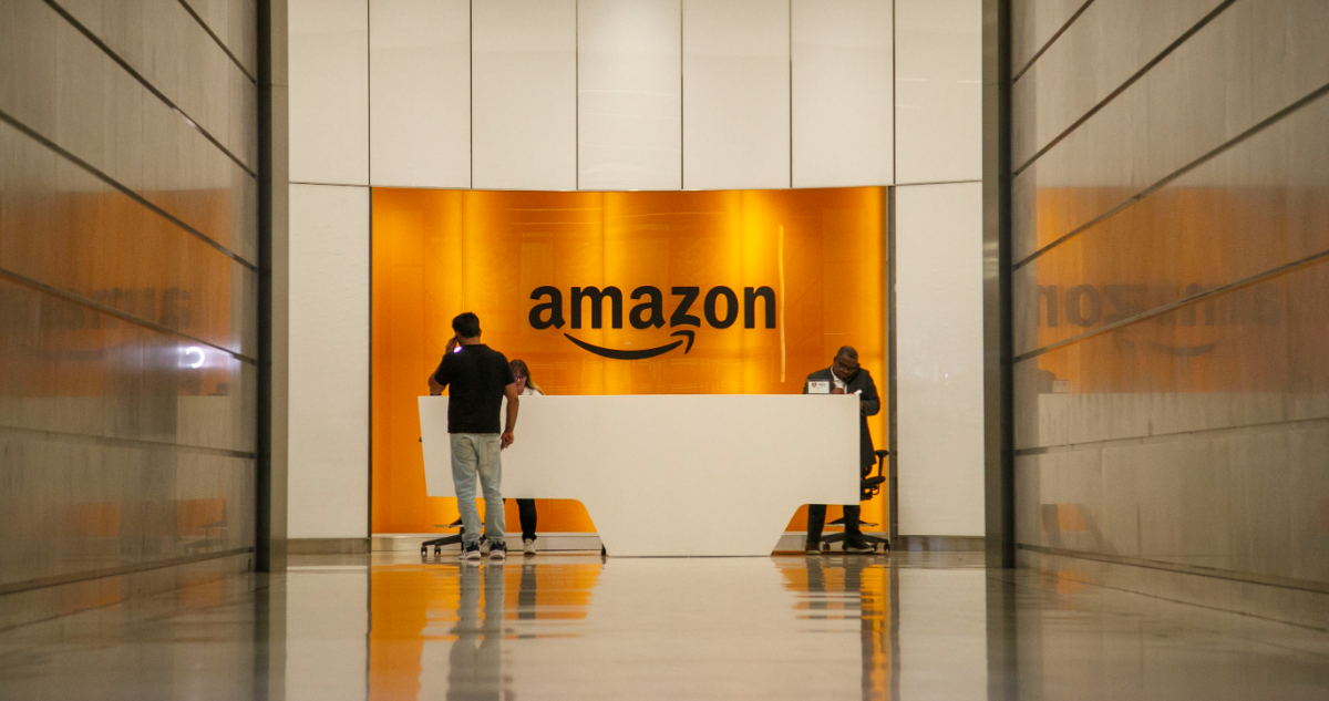 Amazon le comunica a sus trabajadores que realizará 16 mil despidos