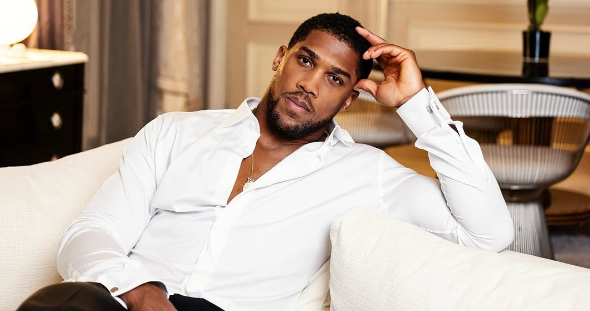 Anthony Joshua ‘reaparece’ tras fatal accidente en Nigeria: publica foto antes del funeral de amigos