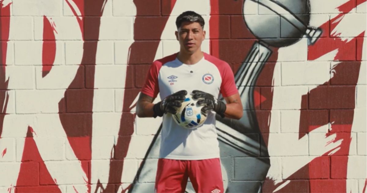 Argentinos Juniors oficializa fichaje de Brayan Cortés