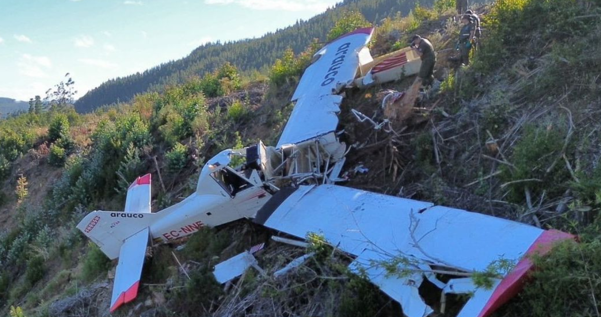 DGA indagará accidente: piloto de avioneta que cayó en Lebu sigue grave, pero fuera de riesgo vital