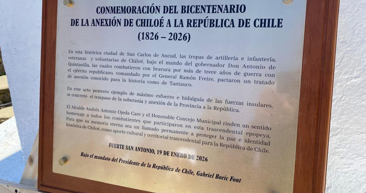 Autoridades conmemoran Bicentenario de Chiloé con actividad en Fuerte San Antonio de Ancud