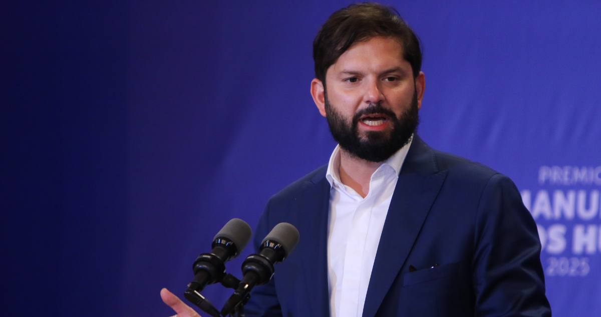 Boric reconoce lentitud en reconstrucción de Viña del Mar y pide continuidad a futuro gobierno