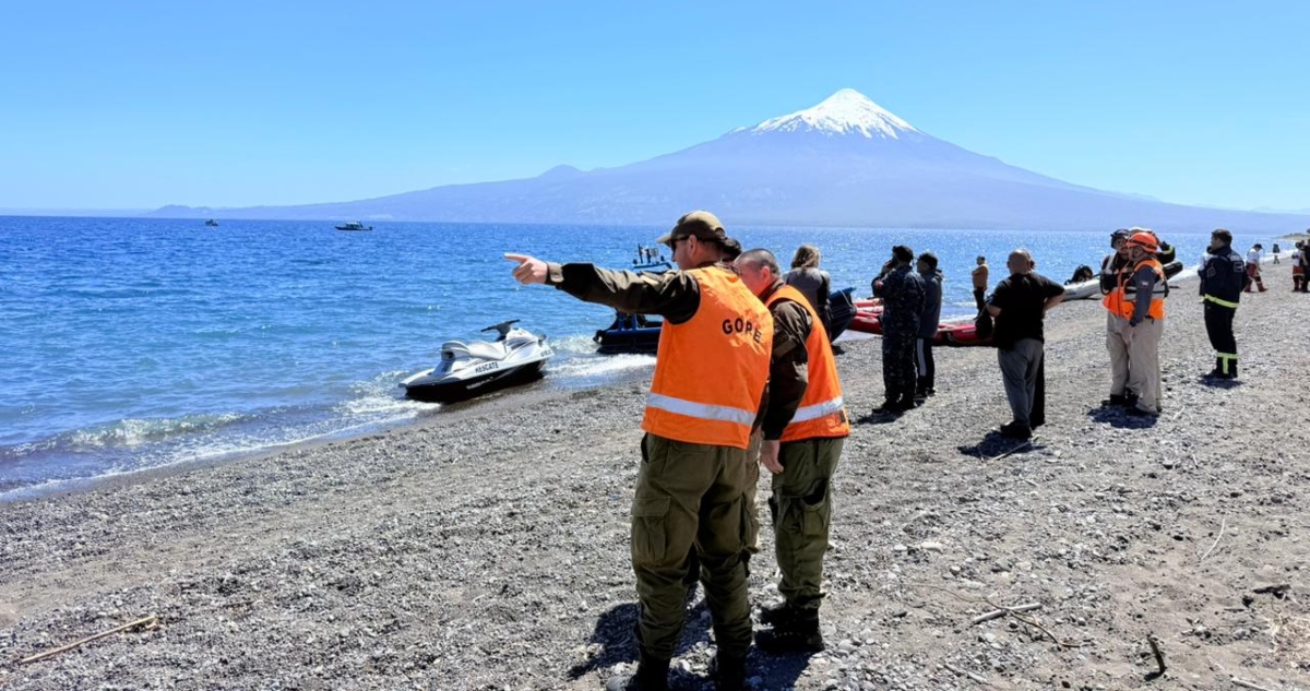 Búsqueda de joven que cayó desde tabla al Lago Llanquihue