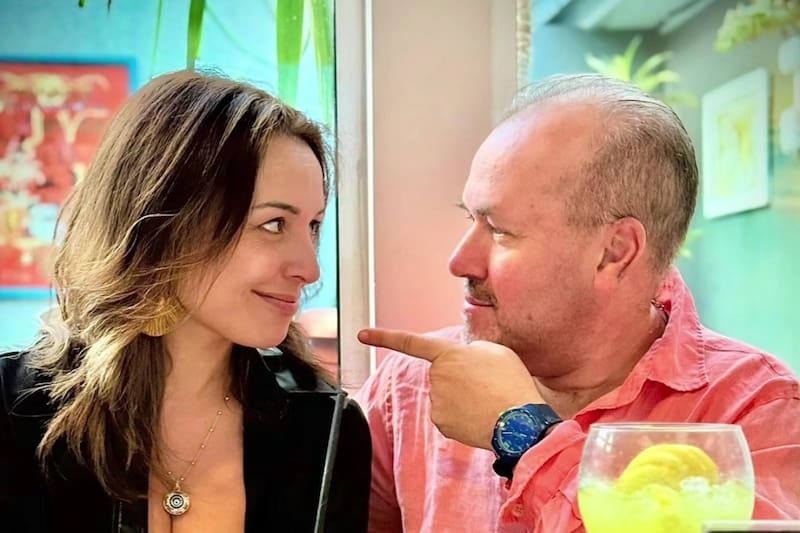 Camila Polizzi aclara imagen viral junto a periodista Mirko Macari y anuncia libro autobiográfico