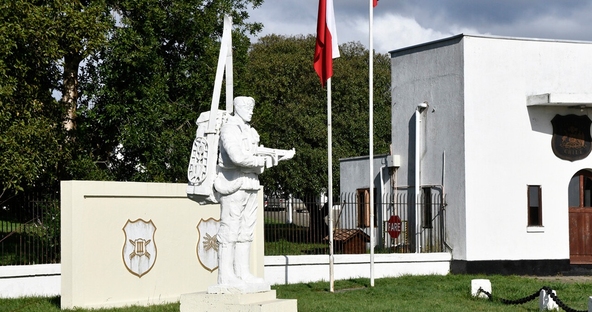 Alertan que humedal complica subdivisión de terrenos de Campo Militar Valdivia para viviendas sociales