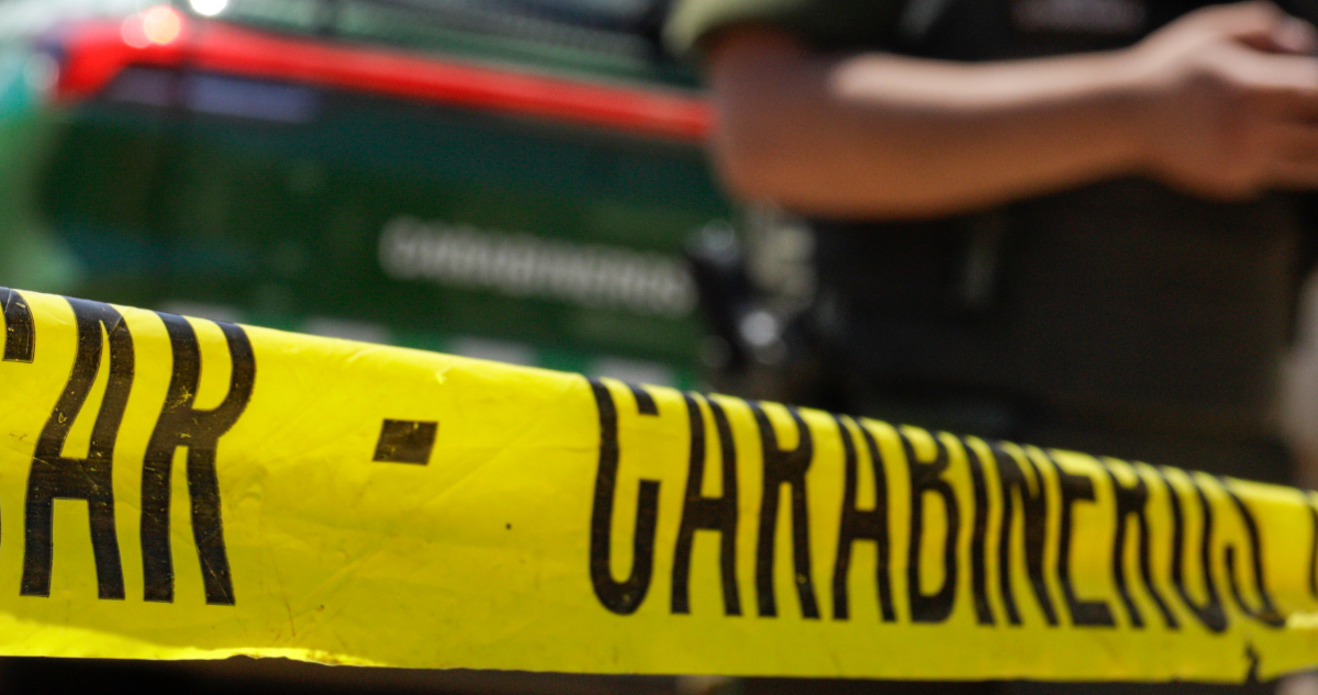 Intento de asalto en mall de RM termina en enfrentamiento con Carabineros y con un delincuente muerto