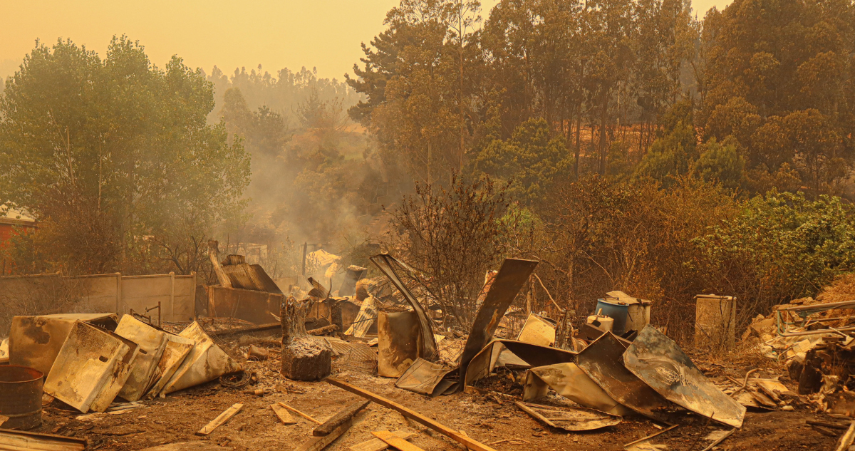 Vivienda quemada en incendio en Penco