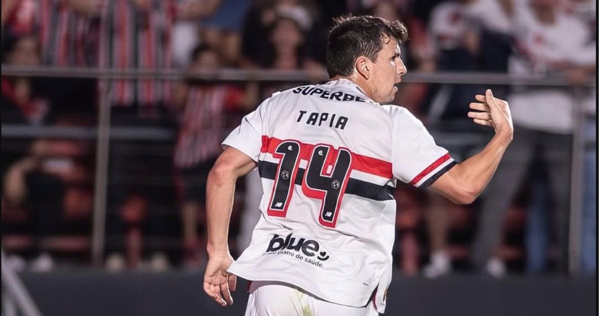 Católica Gonzalo Tapia