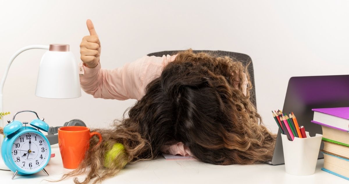 Las razones de por qué casi 50% de los chilenos no tomó vacaciones: 33% prefiere reducir jornada labor