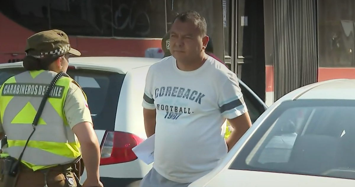 Detienen a conductor sin licencia chilena, con revisión falsificada y $36 millones en multas