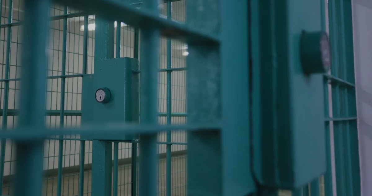 Gendarmería incauta 20 cuchillos artesanales y un celular en un allanamiento en cárcel de Osorno