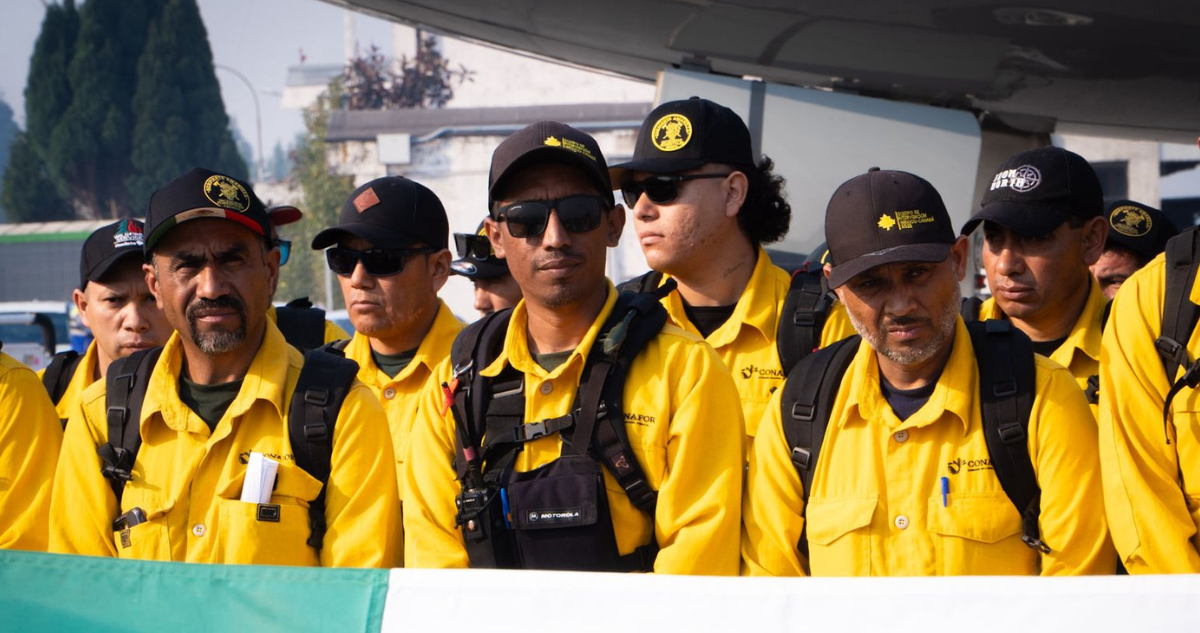 “Vinimos a apoyar”: bomberos mexicanos continúan reforzando el combate de incendios en el Bío Bío