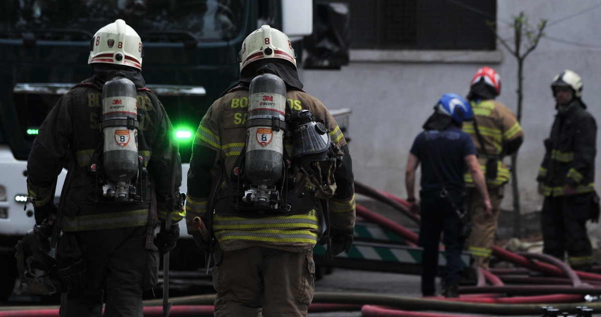 Dos detenidos en San Rosendo y Los Ángeles por negligencias en incendios forestales en Bío Bío