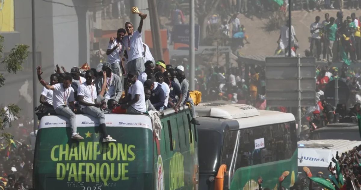 CAF aplica duras sanciones contra Senegal y Marruecos tras papelón en final de la Copa de África