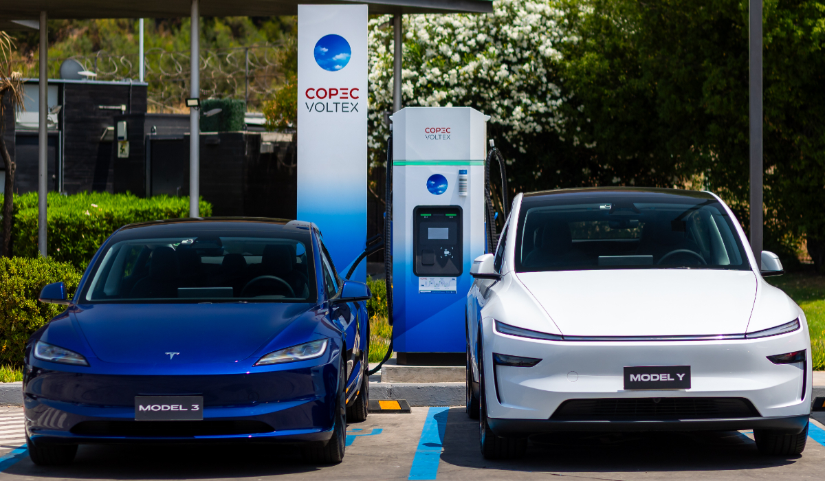 Instalarán cargadores ultra rápidos de Tesla para vehículos eléctricos en estaciones de servicio Copec