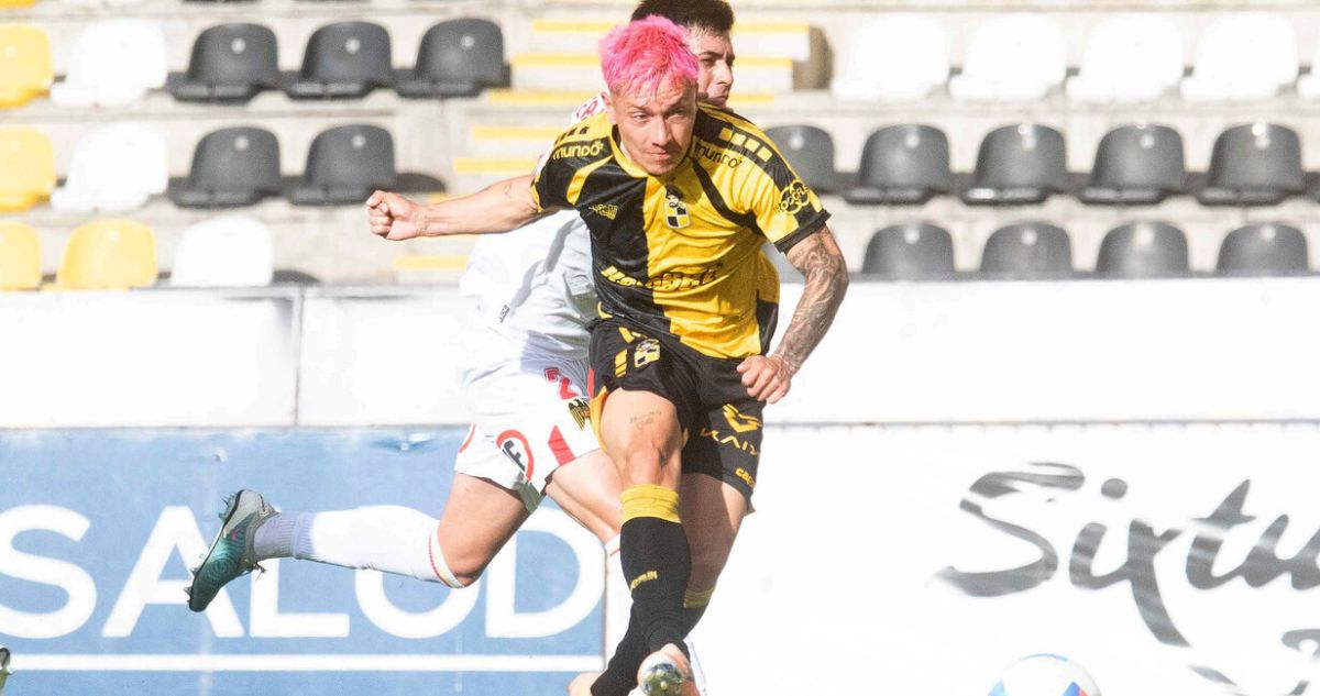 Cristián Zavala fue ‘echado’ de Colo Colo, pero Coquimbo niega acuerdo.