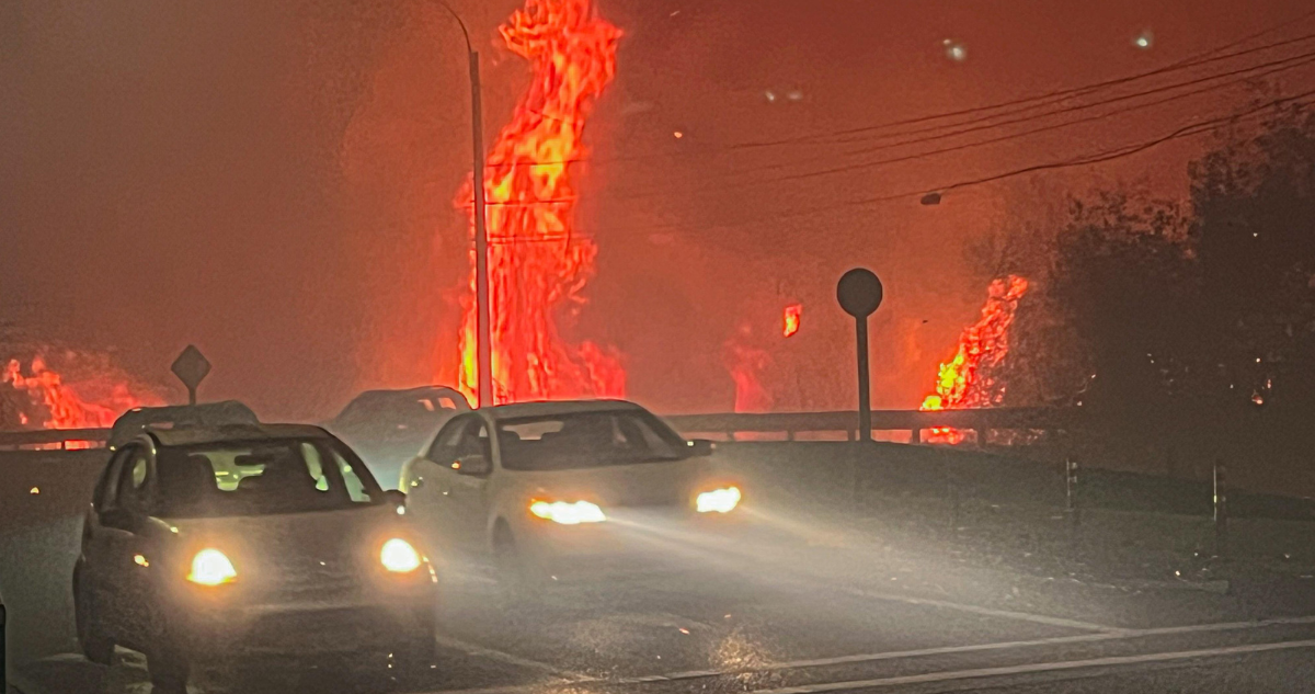 Conaf confirma 20 incendios forestales en combate: regiones de Ñuble y Bío Bío las más afectadas