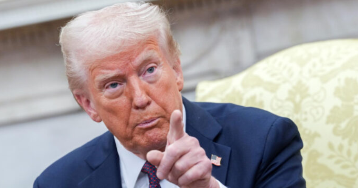 Trump advierte que flota que va en camino a Irán es “mayor” que la movilizada hacia Venezuela