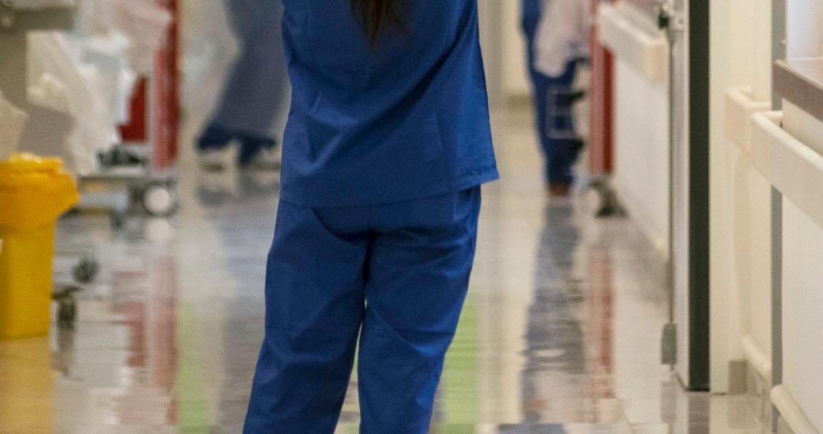 Denuncian a enfermera por presunto robo de muestras biológicas en cesfam de Panguipulli