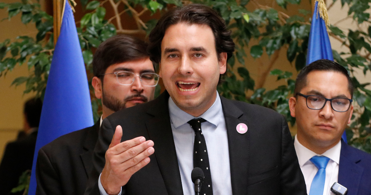 Eutanasia vuelve a quedar fuera de tabla en el Senado: Mirosevic acusa "veto en las sombras" de Kast