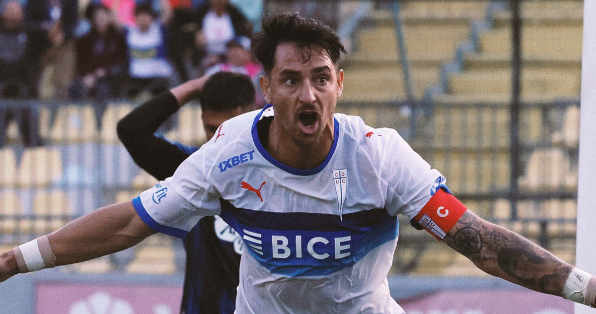 Fernando Zampedri celebra gol ante Huachipato en semifinal de Supercopa 2026