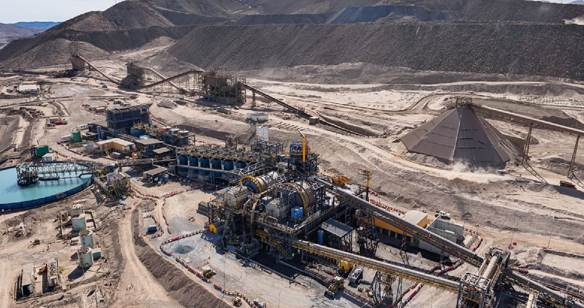 Captura de pantalla: Capstoe Copper