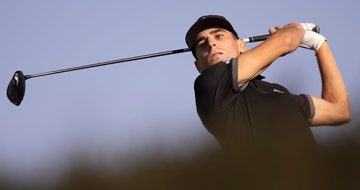 Joaquín Niemann jugando para Torque GC en Liv Golf