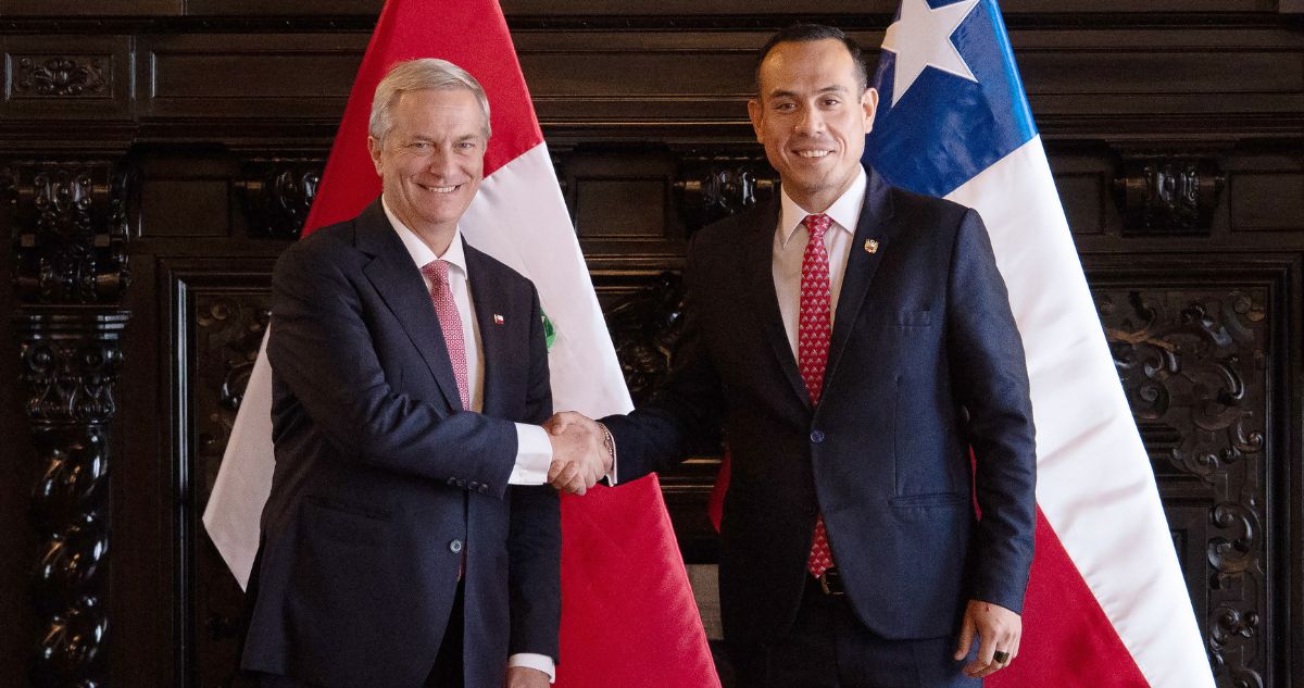 Presidente de Perú cierra la puerta a idea de corredor humanitario de Kast: "La hemos descartado"